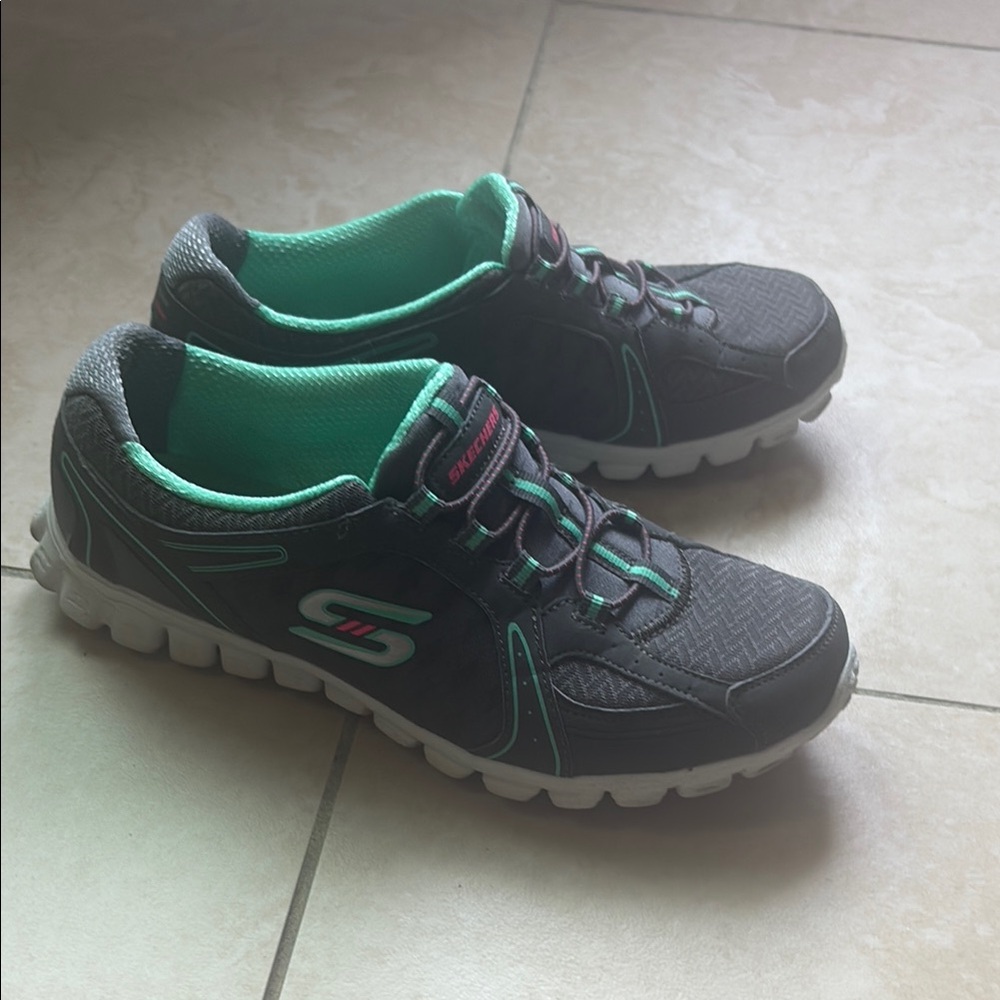 Skechers Gray and Green Sneakers with Sporty Design